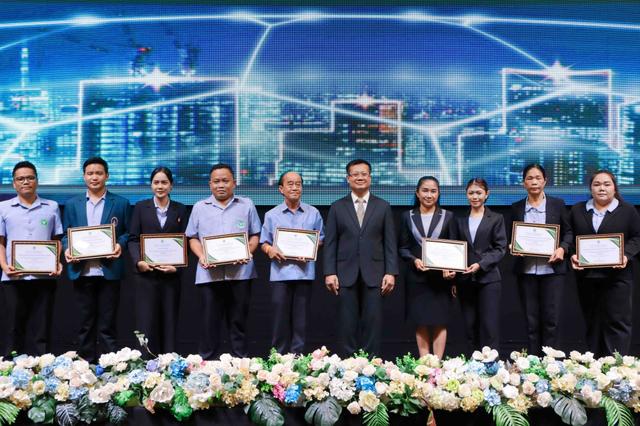 LINE_ALBUM_240967 ประชุมวิชาการรรมหกรรมสุขภาพอุดรธานี_2.jpg