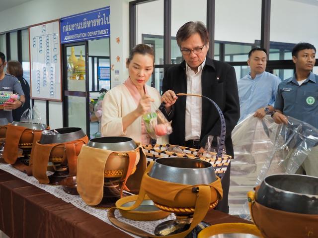 LINE_ALBUM_251267 วันครอบรอบรพ.42ปี_250102_26.jpg