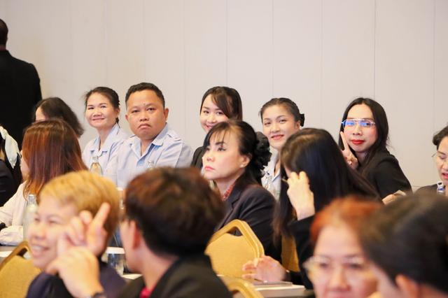 LINE_ALBUM_240967 ประชุมวิชาการมหะัะกรรมสุขภาพอุดรธานี_2.jpg