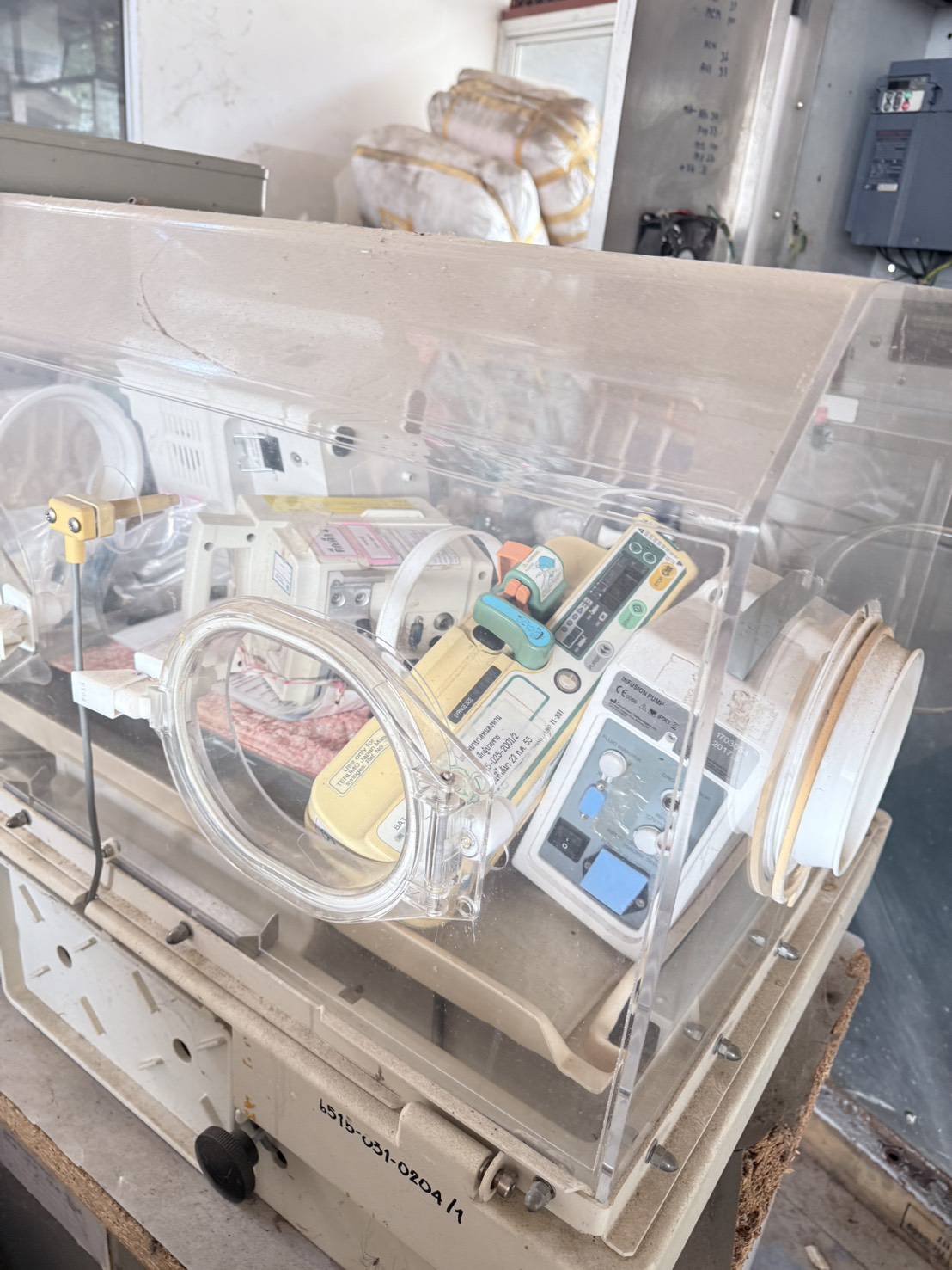 การจำหน่ายพัสดุโรงพยาบาลหนองหานโดยวิะี ขายทอดตลาด