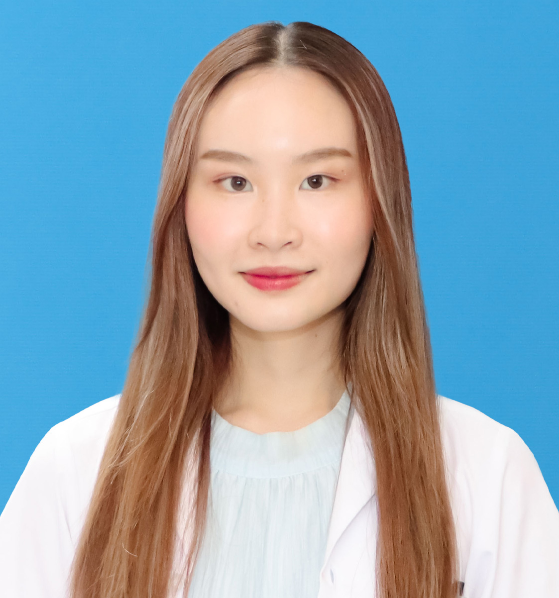 นางสาวณัฎฐมล นิธิธนนนต์