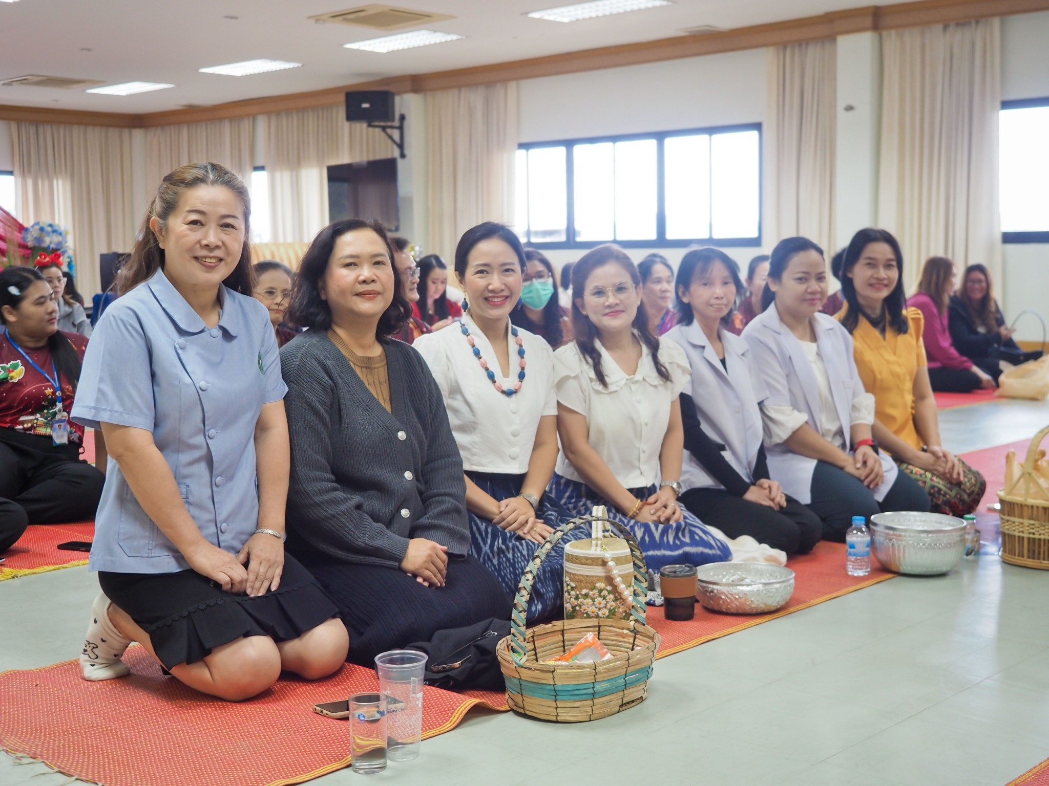 LINE_ALBUM_251267 วันครอบรอบรพ.42ปี_250102_20.jpg