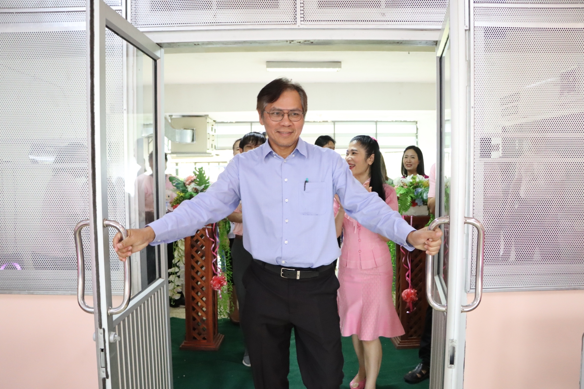 LINE_ALBUM_021067 เปิดตึกจิตเวชและยาเสพติด_241004_28.jpg