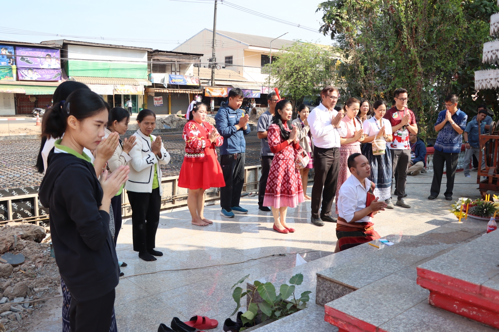 LINE_ALBUM_251267 วันครอบรอบรพ.42ปี_250102_1.jpg